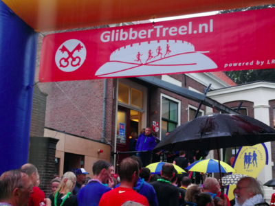 750 lopers rennen zich met Glibbertreel warm voor 3 October!